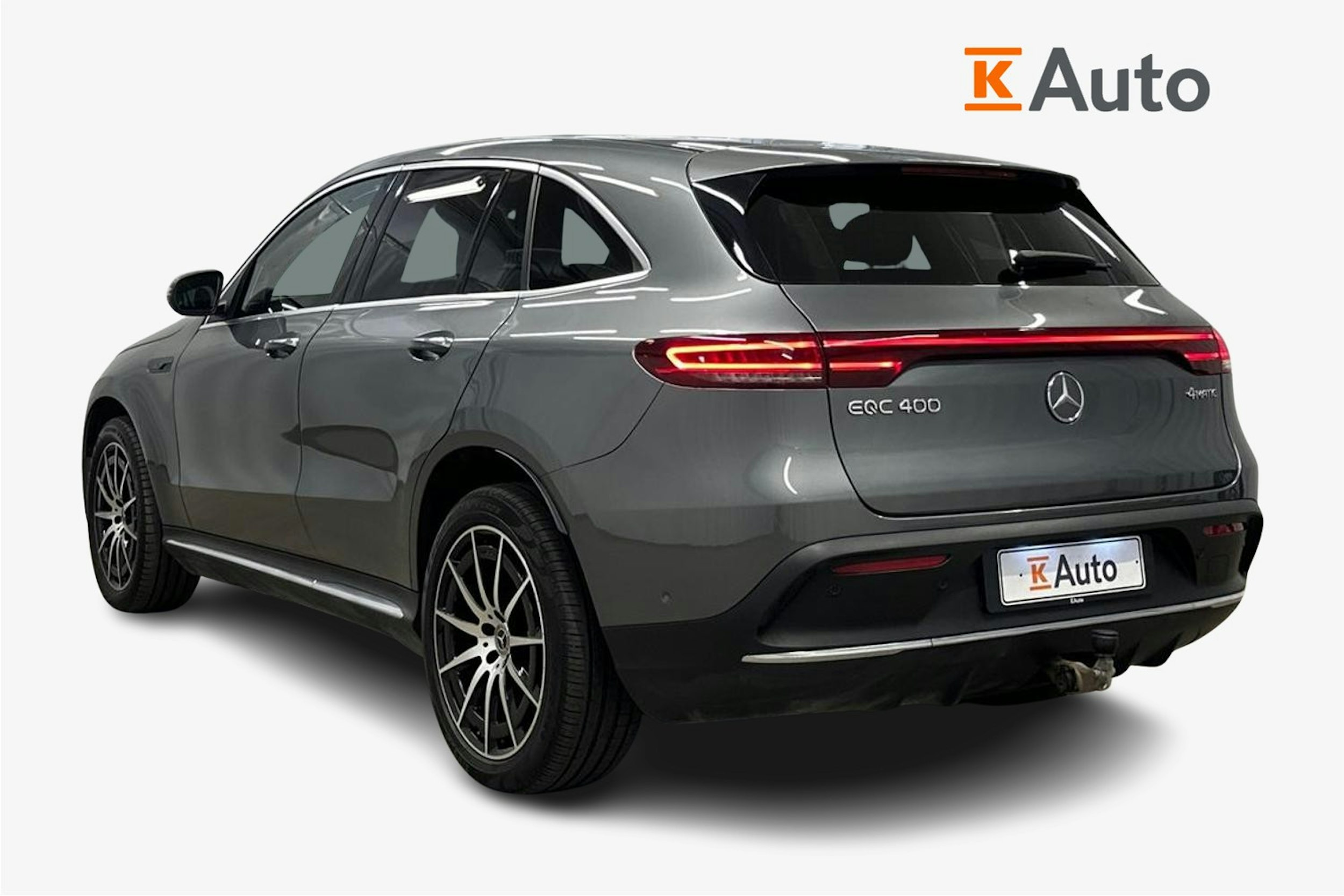 harmaa Mercedes-Benz EQC 2021 kuva 2.