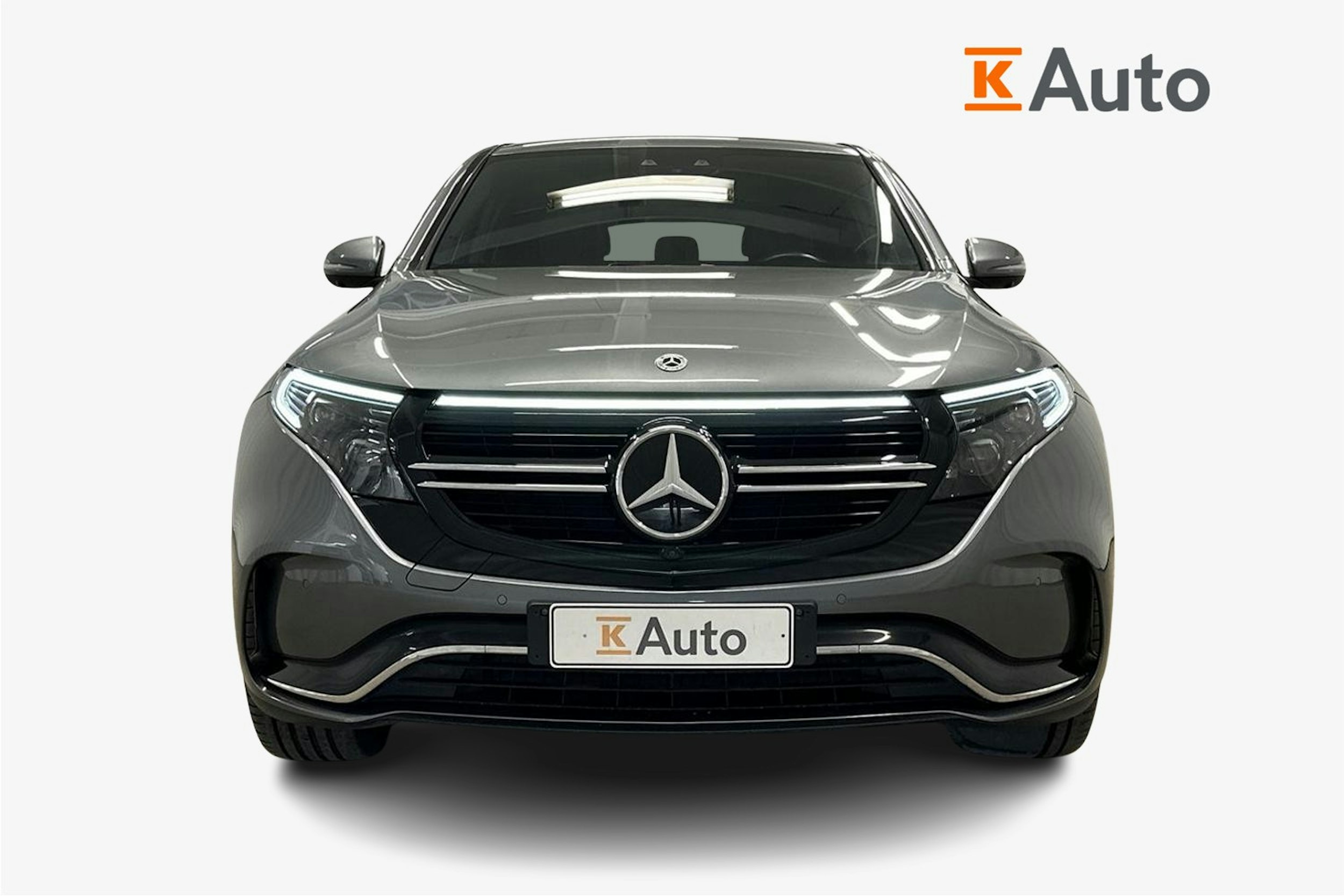 harmaa Mercedes-Benz EQC 2021 kuva 4.