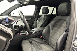 harmaa Mercedes-Benz EQC 2021 kuva 16.