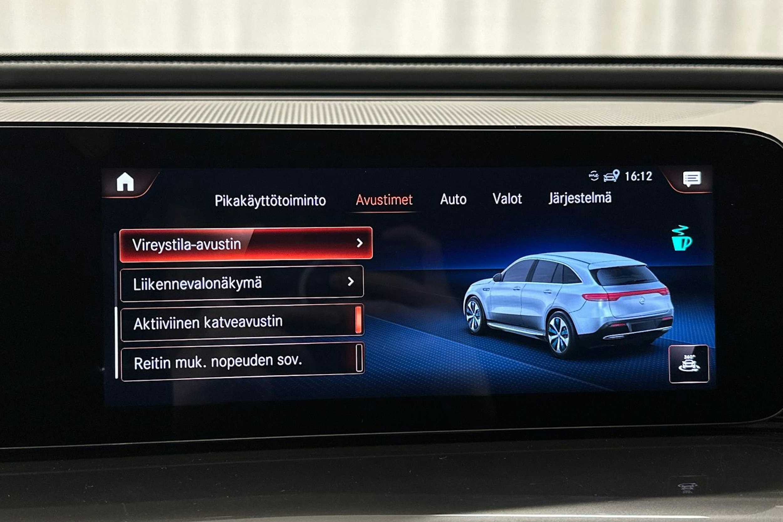 harmaa Mercedes-Benz EQC 2021 kuva 28.