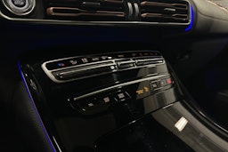 met. sininen Mercedes-Benz EQC 2021 kuva 24.