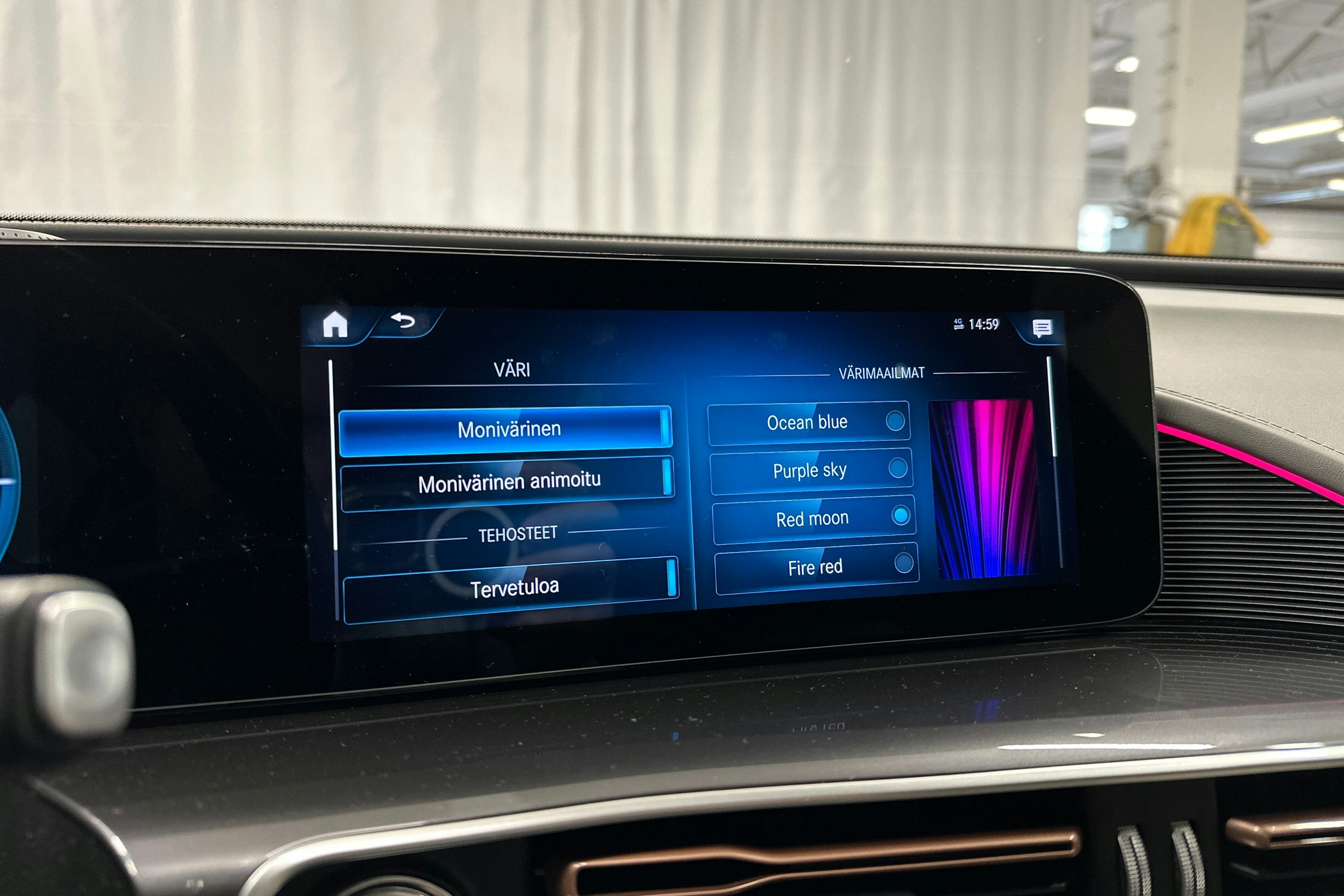 harmaa Mercedes-Benz EQC 2021 kuva 22.