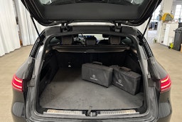 harmaa Mercedes-Benz EQC 2021 kuva 34.
