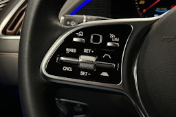 musta Mercedes-Benz EQC 2021 kuva 20.