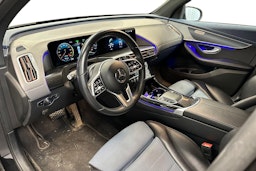 musta Mercedes-Benz EQC 2021 kuva 3.