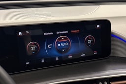 musta Mercedes-Benz EQC 2021 kuva 25.