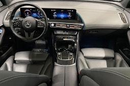 harmaa Mercedes-Benz EQC 2021 kuva 9.