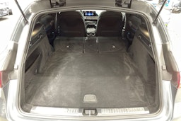 harmaa Mercedes-Benz EQC 2021 kuva 15.