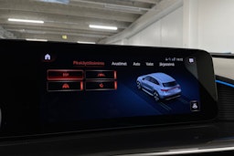 harmaa Mercedes-Benz EQC 2021 kuva 20.