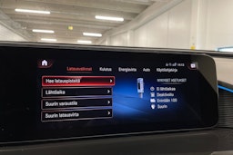 harmaa Mercedes-Benz EQC 2021 kuva 23.