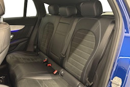 Sininen Mercedes-Benz EQC 2021 kuva 10.