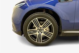 Sininen Mercedes-Benz EQC 2021 kuva 11.