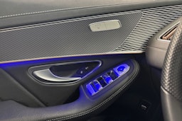 Sininen Mercedes-Benz EQC 2021 kuva 25.