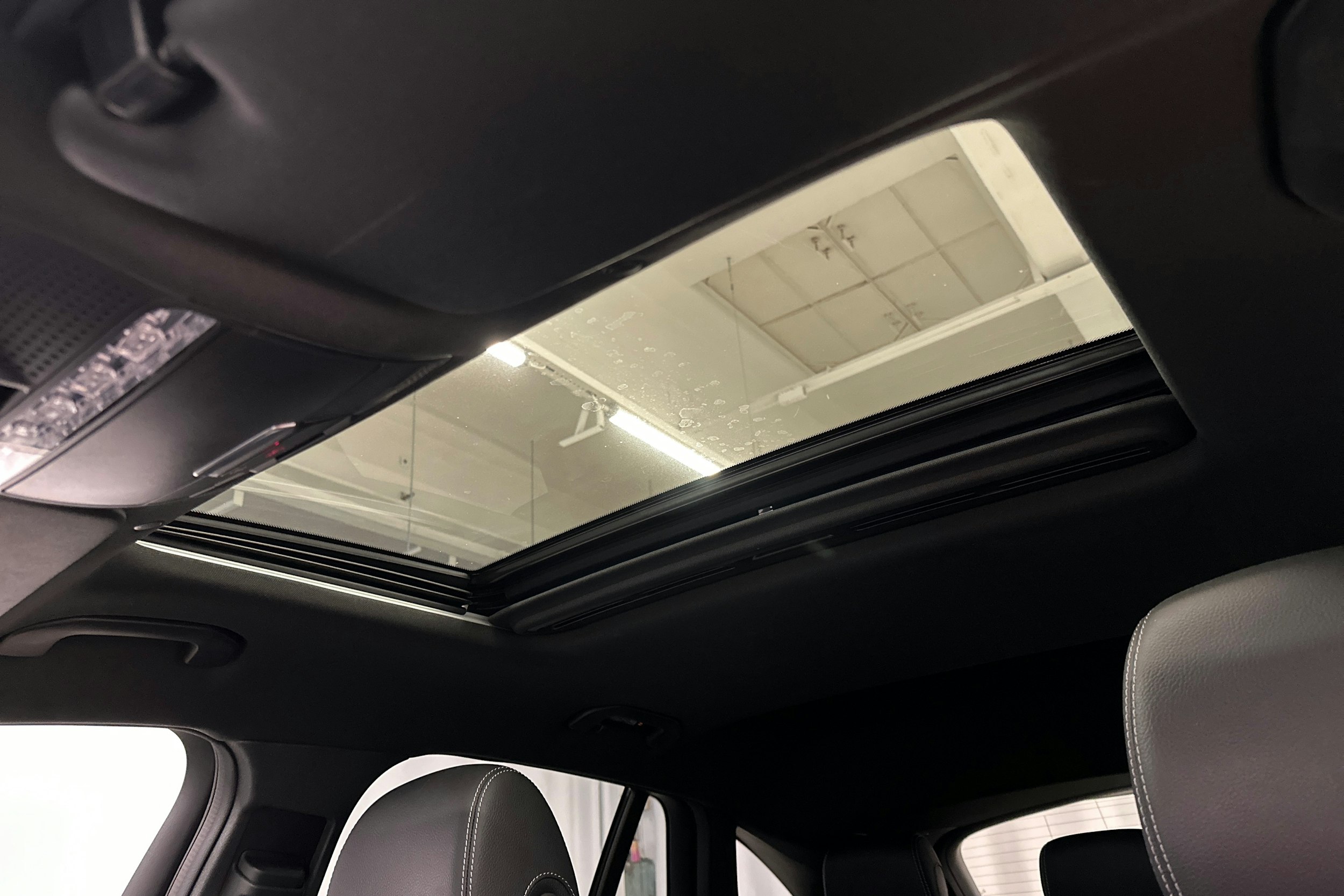 hopea Mercedes-Benz EQC 2022 kuva 35.