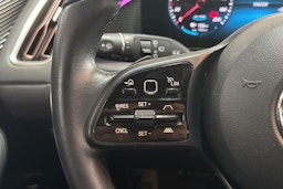 musta Mercedes-Benz EQC 2022 kuva 17.