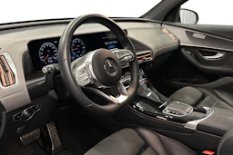 Musta Mercedes-Benz EQC 2022 kuva 6.