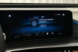Musta Mercedes-Benz EQC 2022 kuva 22.