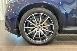 met. sininen Mercedes-Benz EQC 2022 kuva 9.