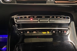 met. sininen Mercedes-Benz EQC 2022 kuva 15.