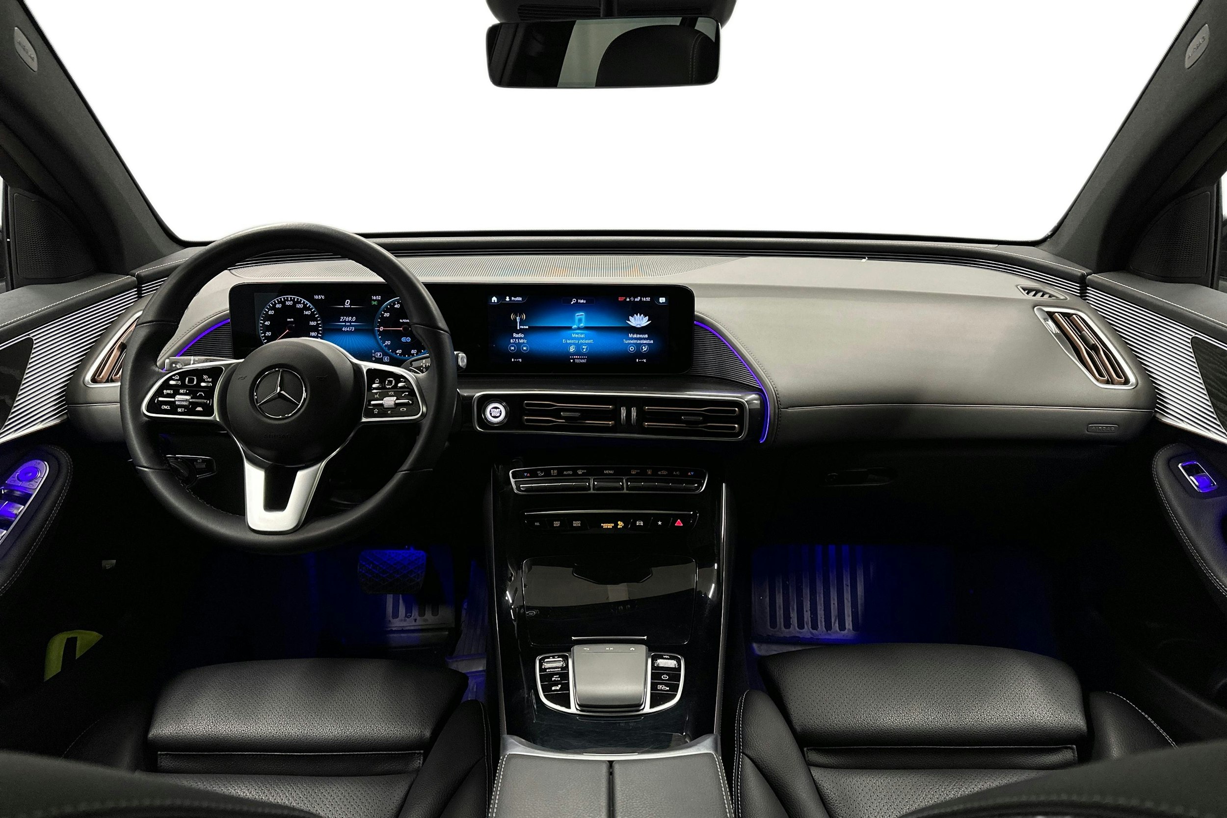 musta Mercedes-Benz EQC 2022 kuva 9.