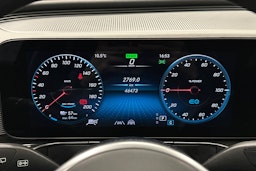 musta Mercedes-Benz EQC 2022 kuva 21.