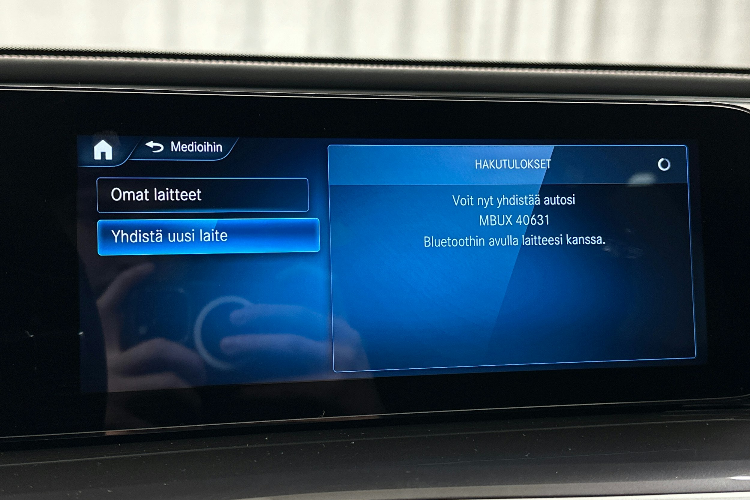 musta Mercedes-Benz EQC 2022 kuva 23.