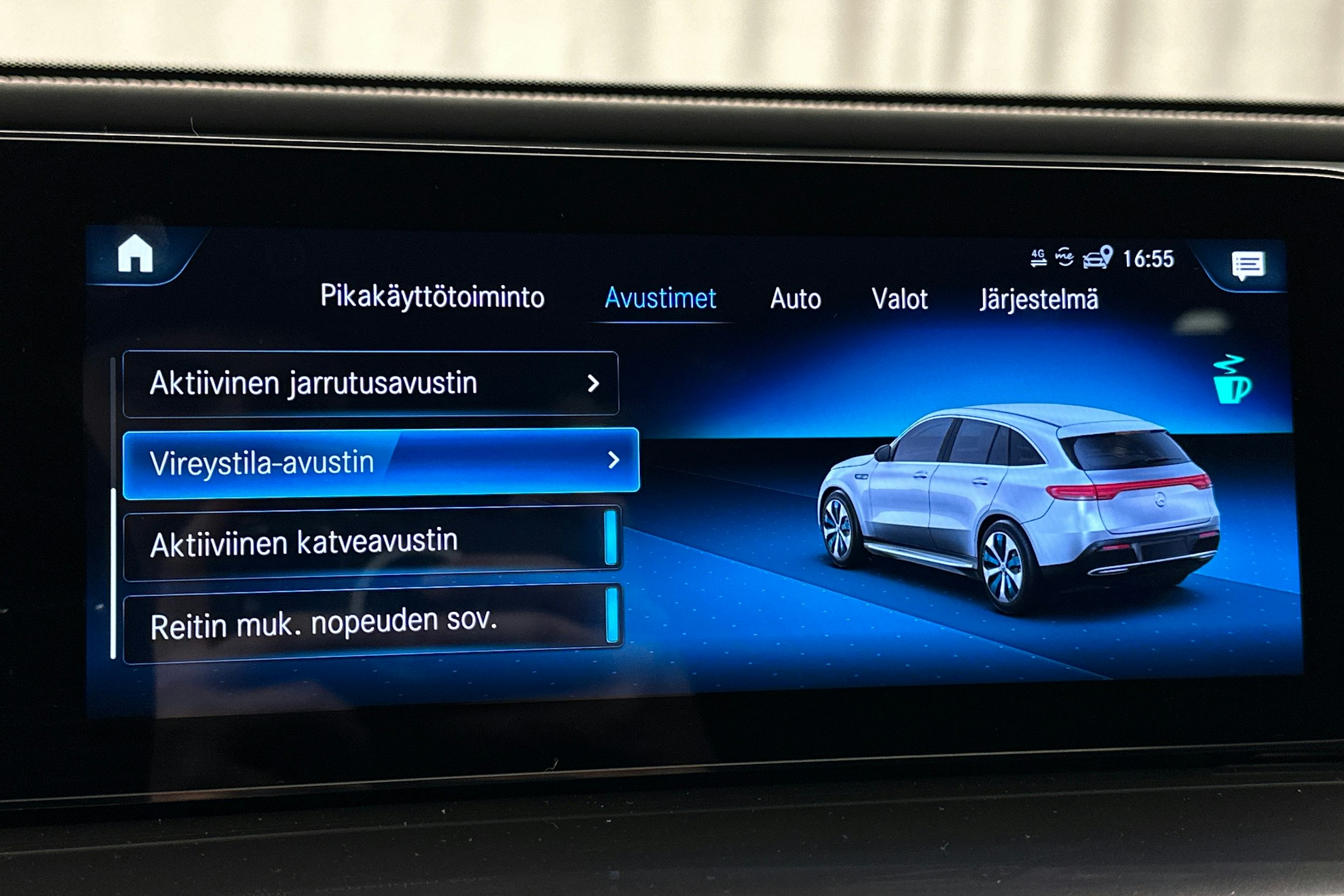 musta Mercedes-Benz EQC 2022 kuva 28.