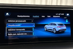 musta Mercedes-Benz EQC 2022 kuva 28.