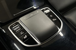 musta Mercedes-Benz EQC 2022 kuva 31.