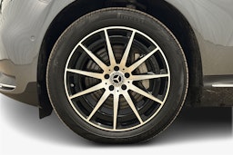 harmaa Mercedes-Benz EQC 2022 kuva 11.