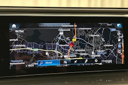 harmaa Mercedes-Benz EQC 2022 kuva 24.