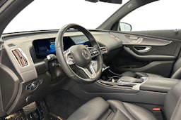 Musta Mercedes-Benz EQC 2022 kuva 7.