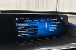 Musta Mercedes-Benz EQC 2022 kuva 24.