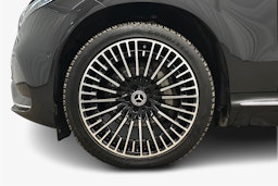 harmaa Mercedes-Benz EQC 2022 kuva 11.