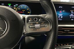 harmaa Mercedes-Benz EQC 2022 kuva 15.