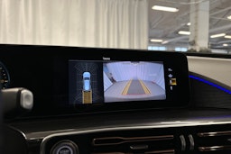 harmaa Mercedes-Benz EQC 2022 kuva 18.