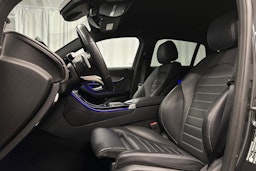 harmaa Mercedes-Benz EQC 2022 kuva 28.