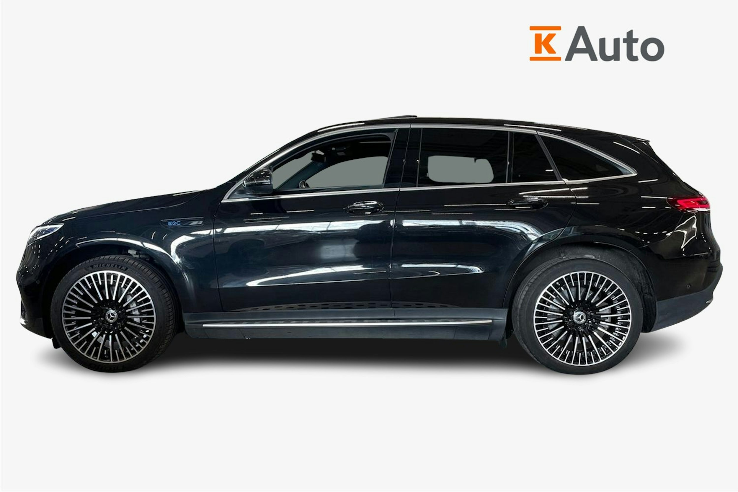 musta Mercedes-Benz EQC 2022 kuva 6.