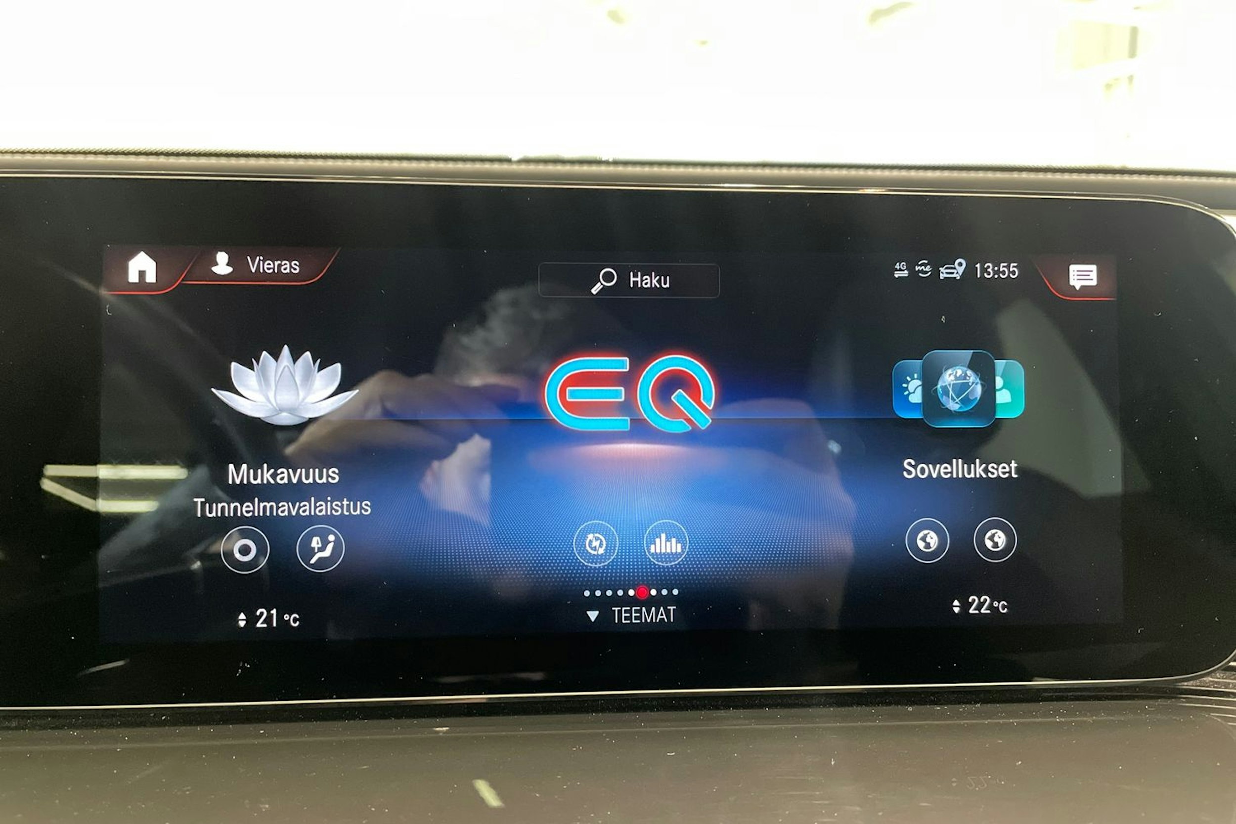 musta Mercedes-Benz EQC 2022 kuva 24.