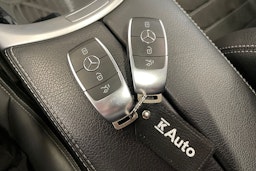 musta Mercedes-Benz EQC 2022 kuva 36.