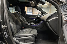 harmaa Mercedes-Benz EQC 2023 kuva 14.