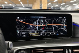 harmaa Mercedes-Benz EQC 2023 kuva 18.