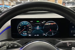 harmaa Mercedes-Benz EQC 2023 kuva 24.