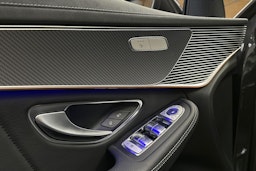 harmaa Mercedes-Benz EQC 2023 kuva 28.