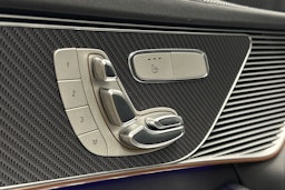 harmaa Mercedes-Benz EQC 2023 kuva 17.