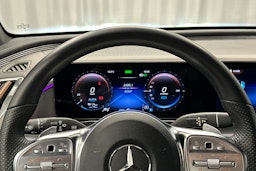 sininen Mercedes-Benz EQC 2023 kuva 11.