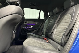 sininen Mercedes-Benz EQC 2023 kuva 24.