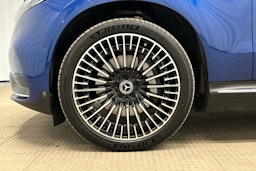 sininen Mercedes-Benz EQC 2023 kuva 28.
