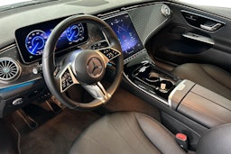 Harmaa Mercedes-Benz EQE 2023 kuva 7.
