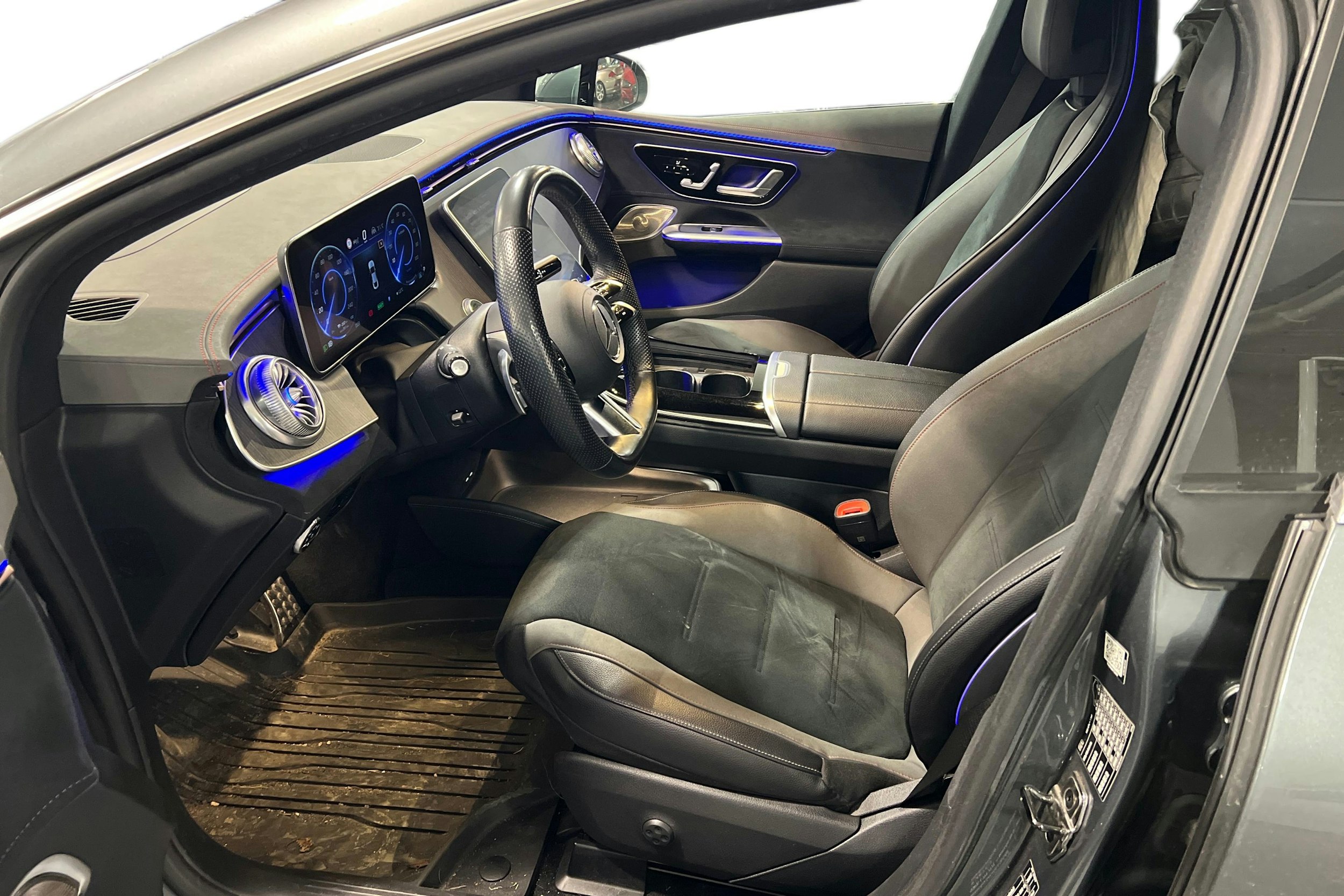 hopea Mercedes-Benz EQE 2022 kuva 3.